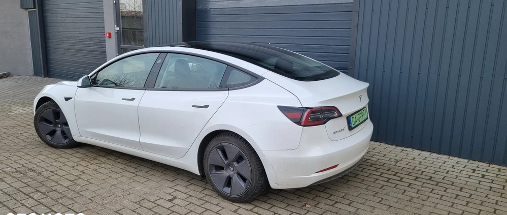 Tesla Model 3 cena 144900 przebieg: 77200, rok produkcji 2020 z Gdynia małe 16